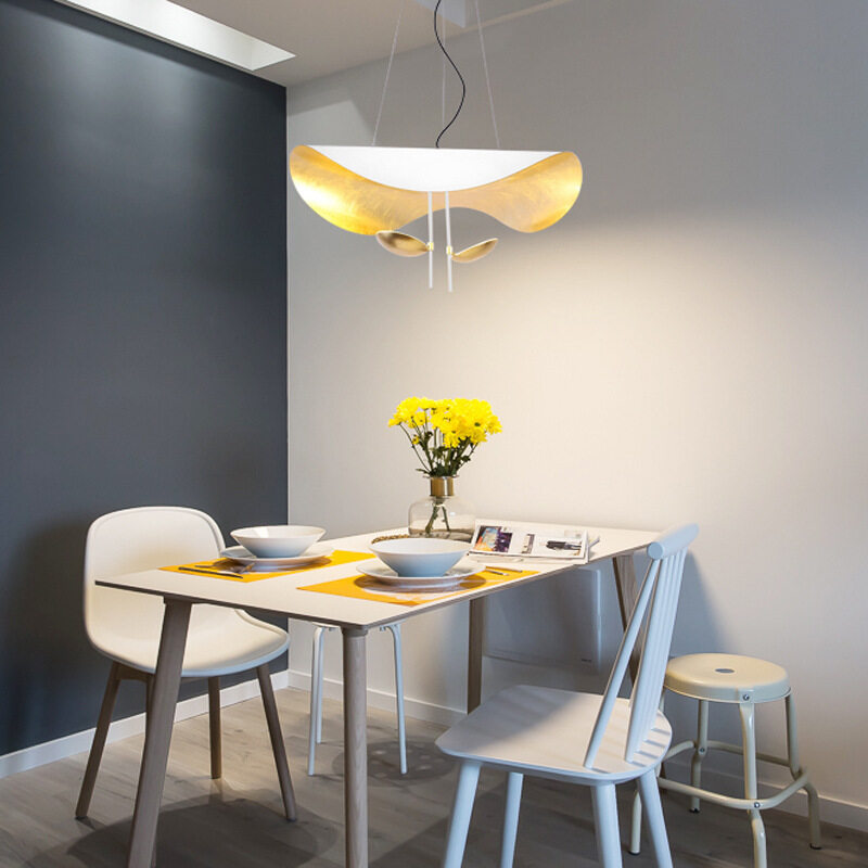 HEIKESZ Italian Creative UFO Pendant Lamp Modern Light Luxury LED Chandelier for Living Room Dining Room Ceiling Lighting