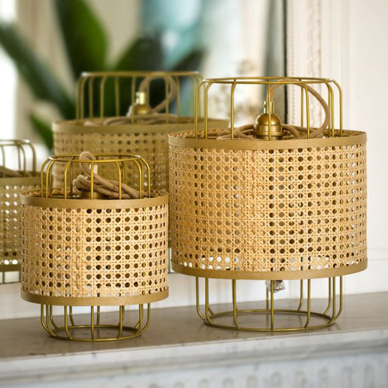 HEIKESZ Southeast Asian Rattan Ceiling Light Handwoven Lantern Modern Minimalist Creative Iron Art Chandelier for Dining Room Japanese Style Lighting