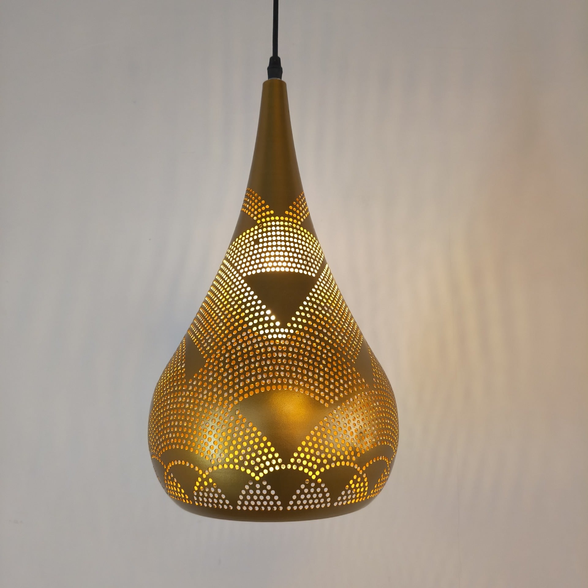 HEIKESZ South East Asia Exotic Vintage Chandelier Xinjiang Thai Style Western Restaurant Tea Room Homestay Bar Club Ambience ChandelierChandelier, restaurant light, living room light